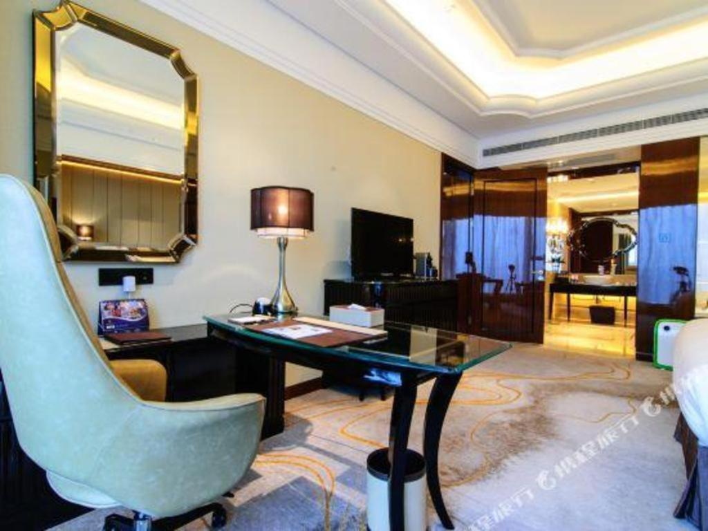 Wyndham Grand Plaza Royale Xianglin Shaoyang Hotel Exterior photo