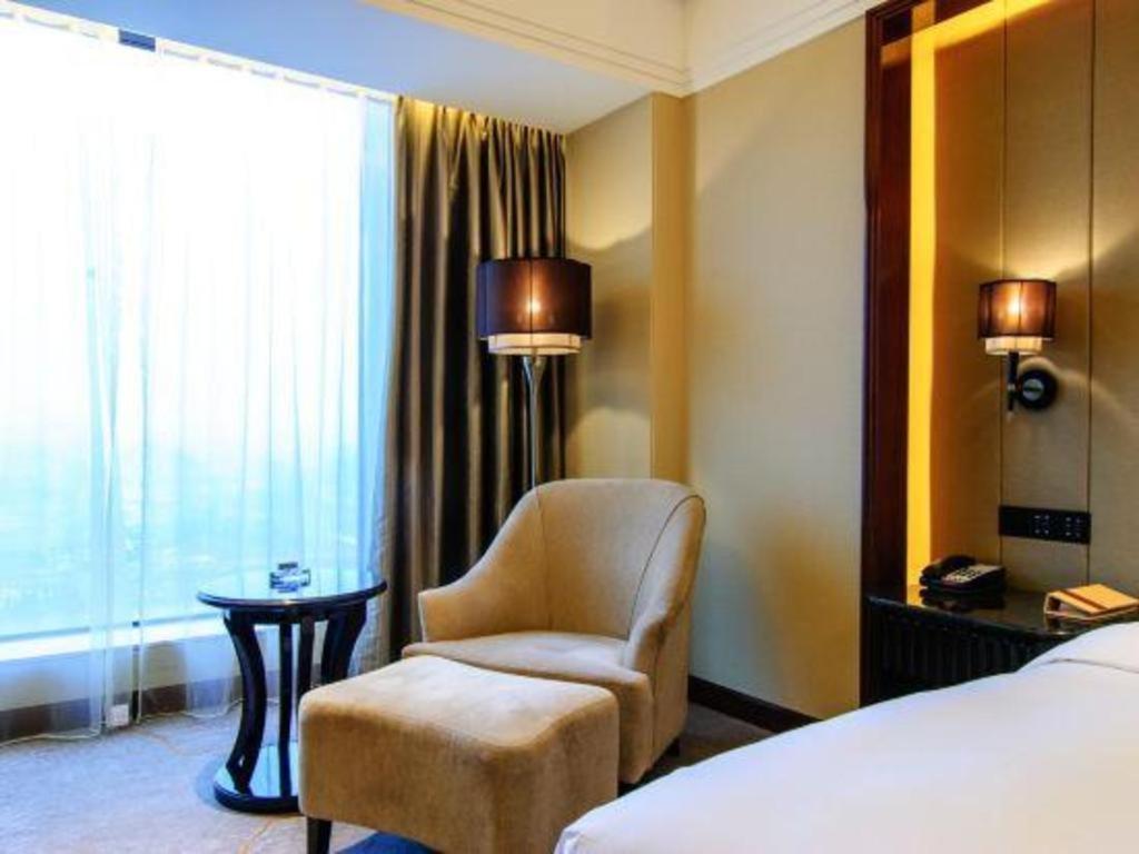 Wyndham Grand Plaza Royale Xianglin Shaoyang Hotel Exterior photo