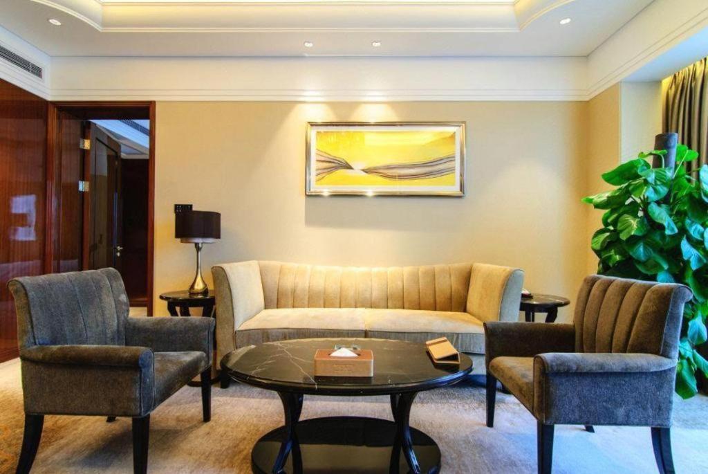 Wyndham Grand Plaza Royale Xianglin Shaoyang Hotel Exterior photo
