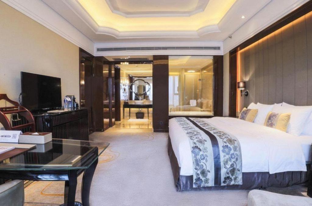 Wyndham Grand Plaza Royale Xianglin Shaoyang Hotel Exterior photo