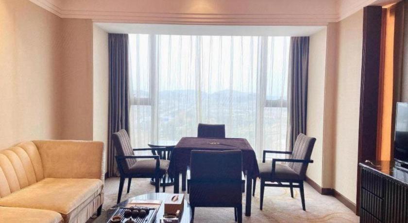 Wyndham Grand Plaza Royale Xianglin Shaoyang Hotel Exterior photo